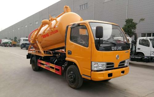 湖北润力专用汽车 产品展厅 >东风5吨吸污车厂家详细技术参数